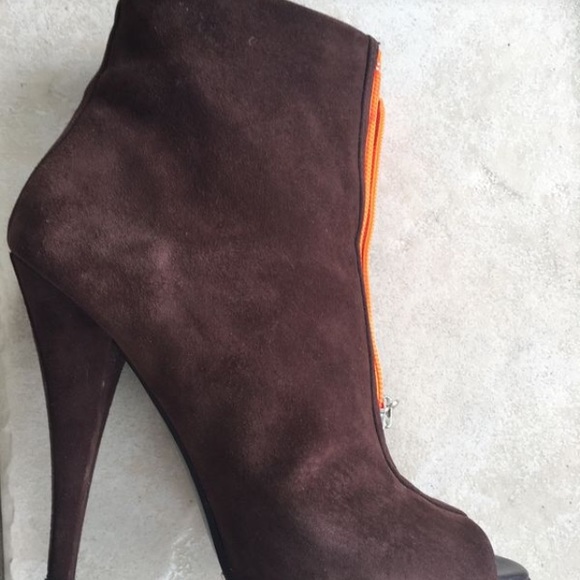 Botties UN Désigner size 37 - Picture 2 of 8